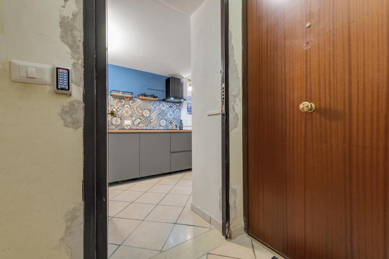 Spaccanapoli - Fully Equipped Studio Extérieur photo