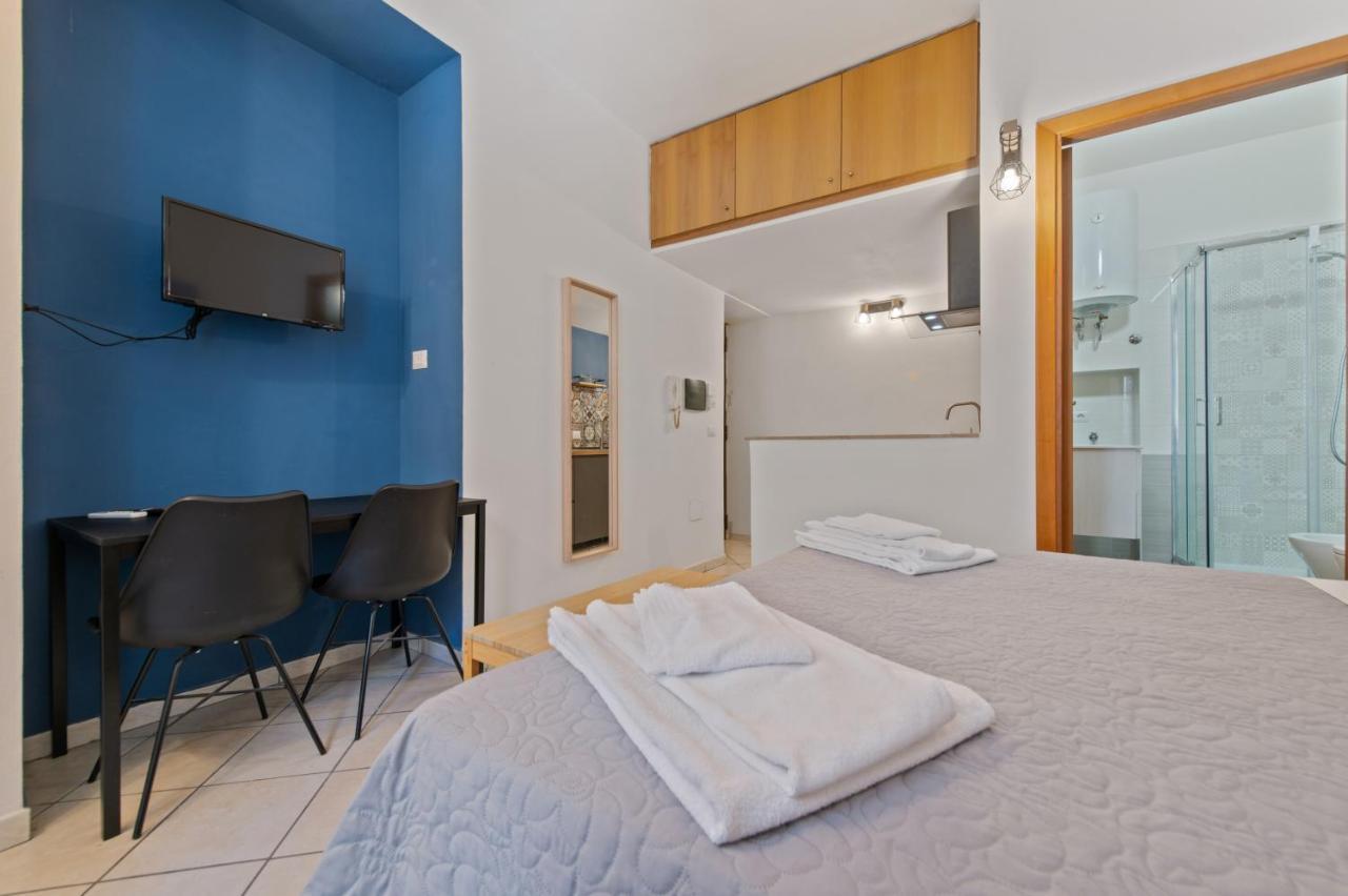 Spaccanapoli - Fully Equipped Studio Extérieur photo